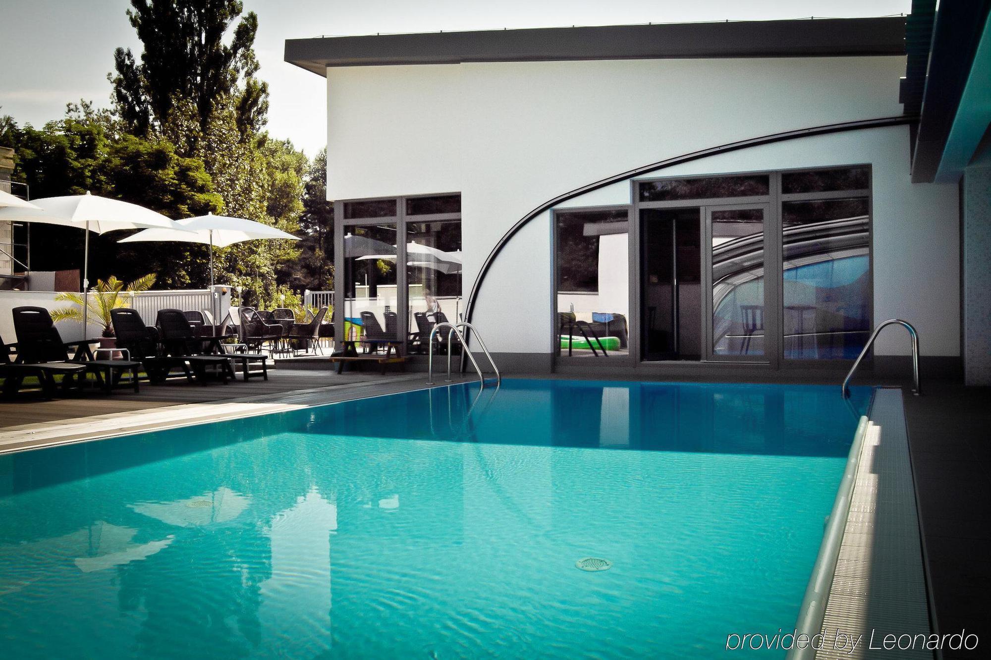 Grand Hotel Residence Boutique Hotel With Privat Wellnes (Adults Only) Пиещани Екстериор снимка