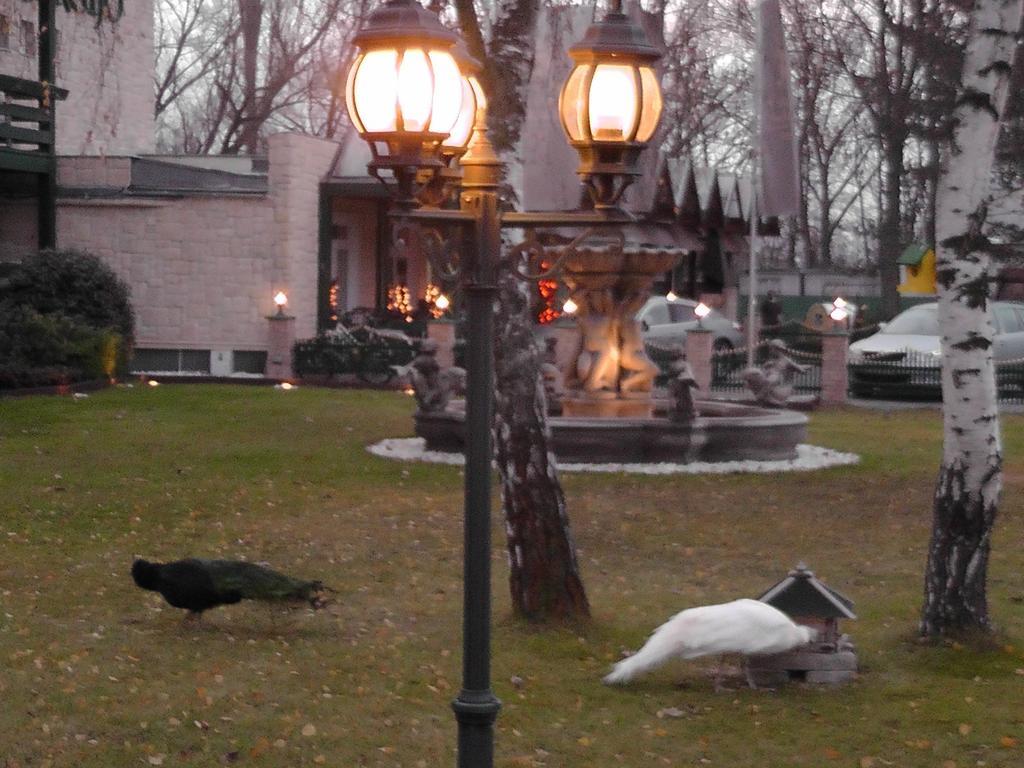 Grand Hotel Residence Boutique Hotel With Privat Wellnes (Adults Only) Пиещани Екстериор снимка